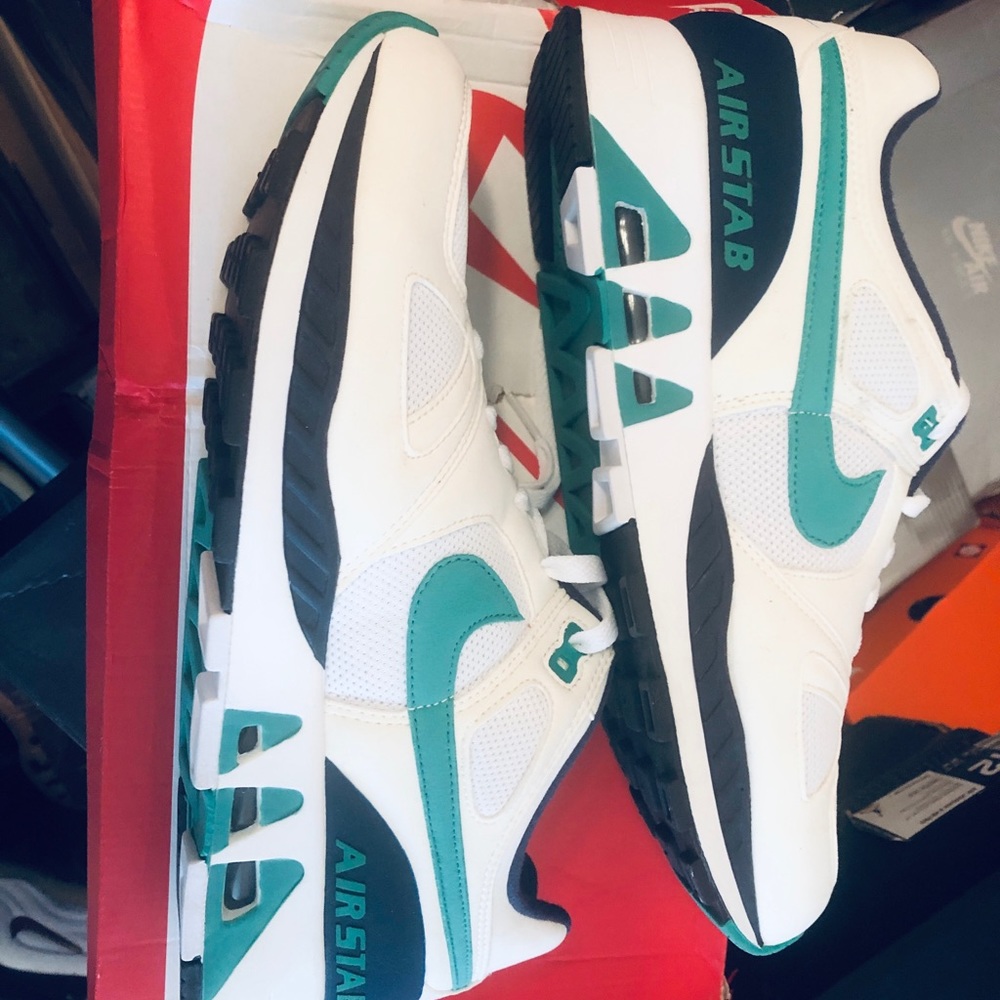 Nike Air Stab